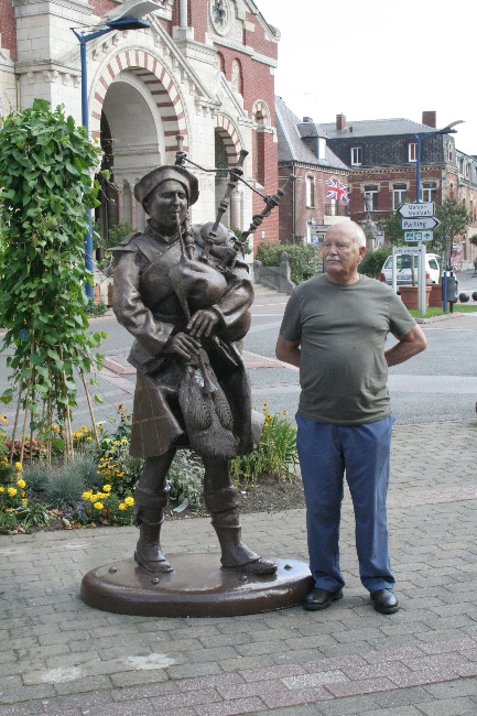 Images/0044Albert Church & Somme museum.jpg